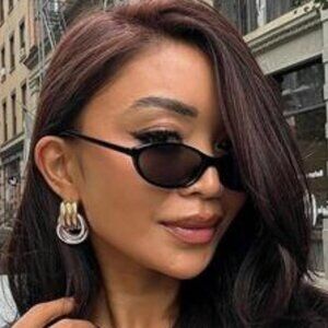 🕶️ Retro Oval Sunglasses for Women – Y2K 90s Slimline Vintage Shades